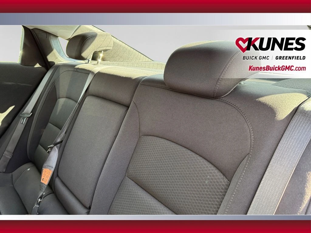 2024 Chevrolet Malibu 1LT - Photo 33