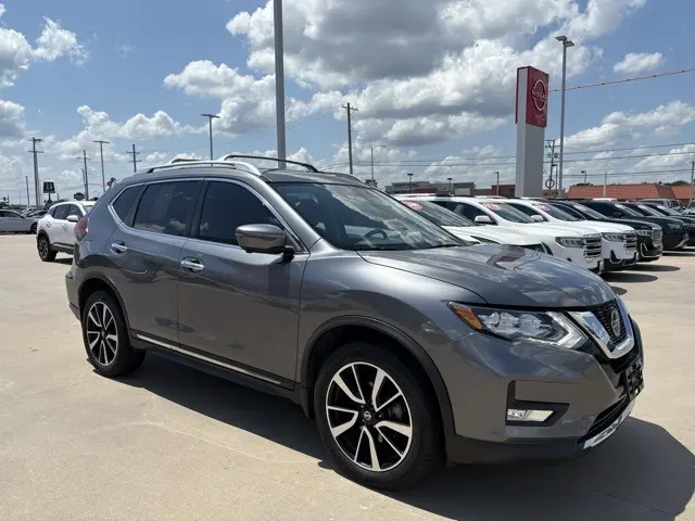 Used 2018 Nissan Rogue SL with VIN JN8AT2MV7JW345087 for sale in Joplin, MO