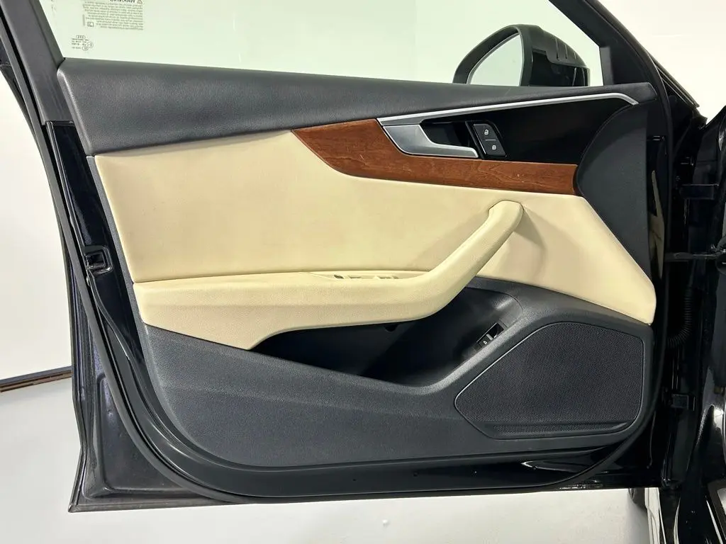 2022 Audi A4 40 Premium Quattro photo 30
