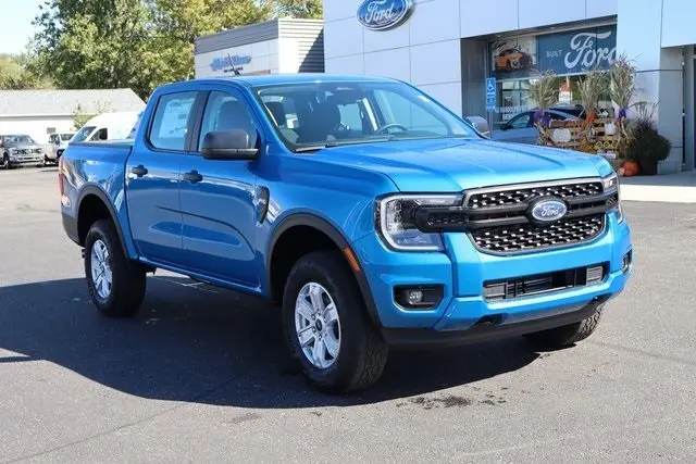 2025 Ford Ranger XL photo 2