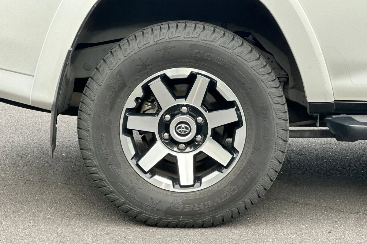 2023 Toyota 4Runner TRD Off-Road Premium - Photo 27