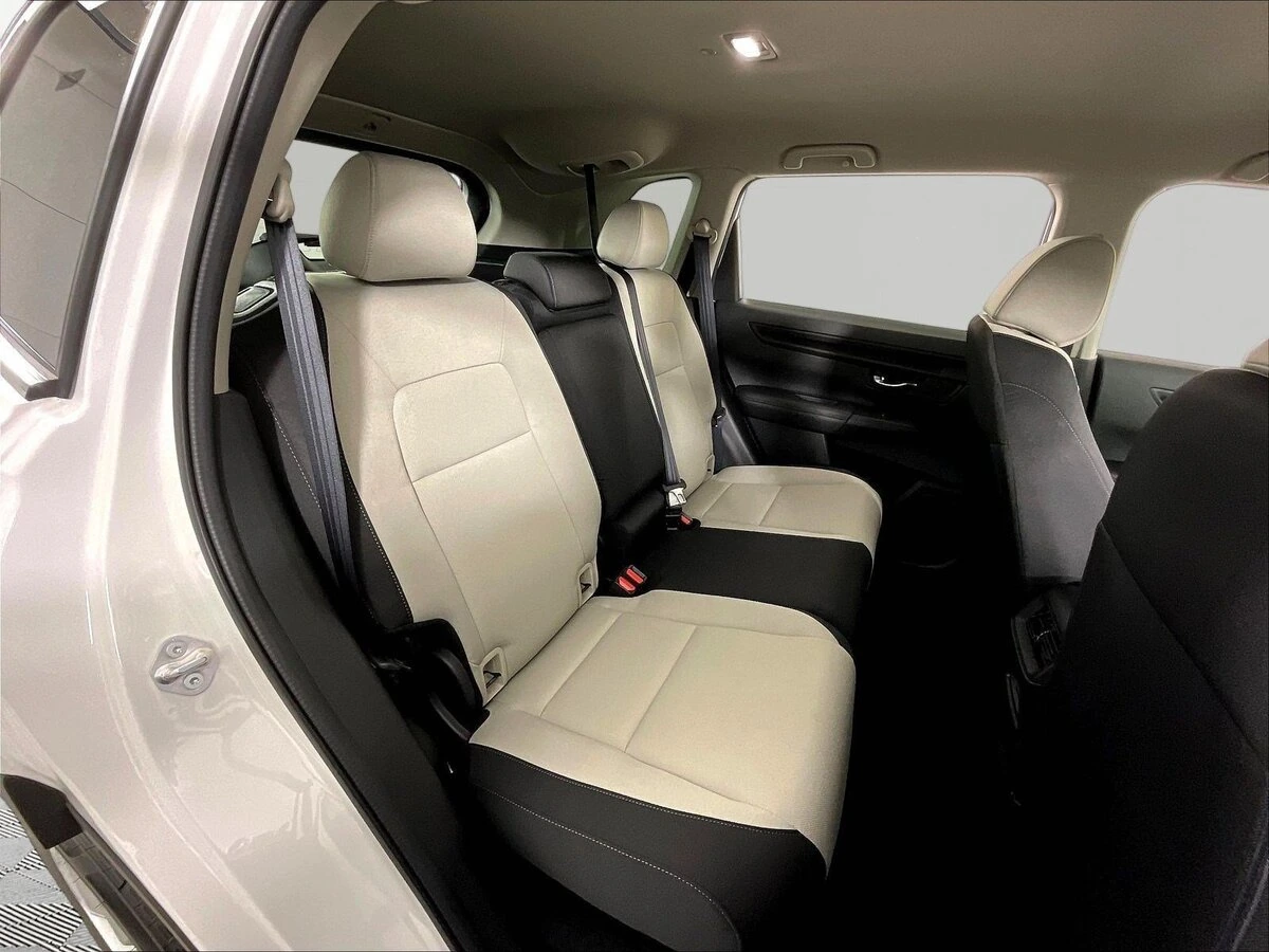 2025 Honda CR-V LX - Photo 24