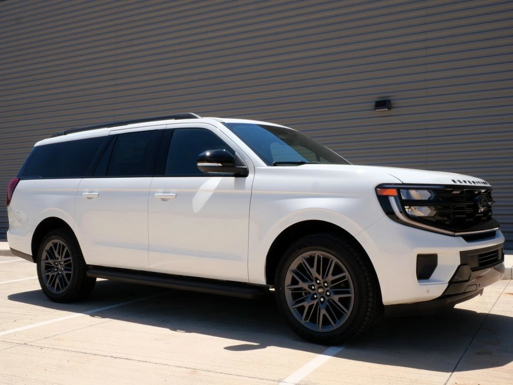 2026 Ford Expedition Platinum MAX 4x4's photo