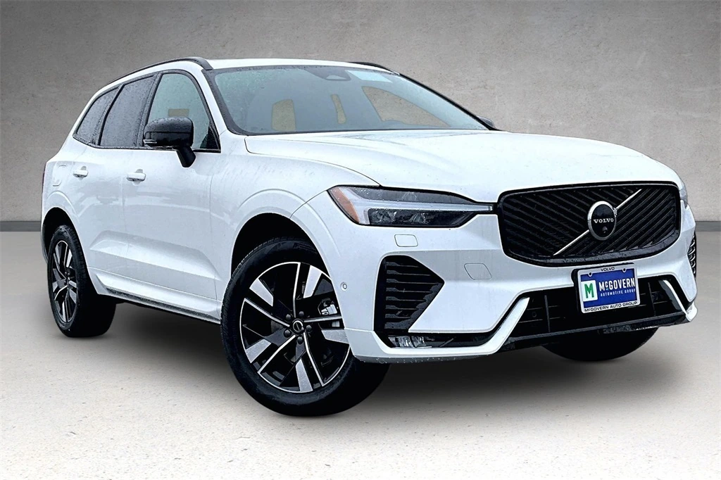 2026 Volvo - image 2