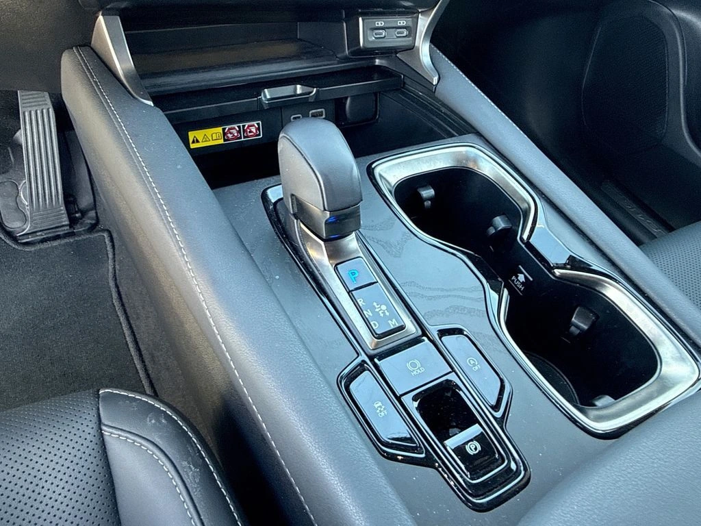 2025 Lexus RX 350 - Photo 20
