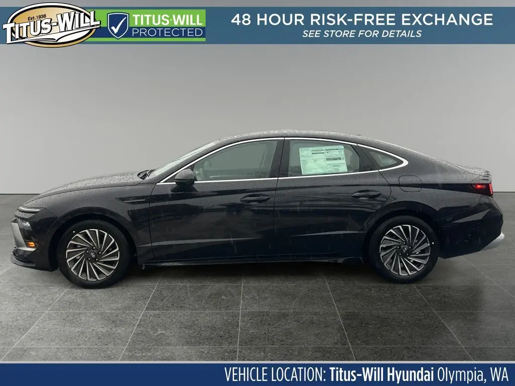 2026 Hyundai Sonata Hybrid Limited photo 4