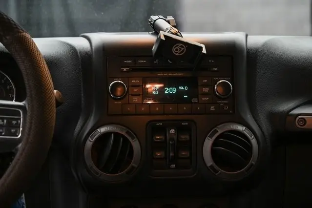 2015 Jeep Wrangler Unlimited Sport photo 23