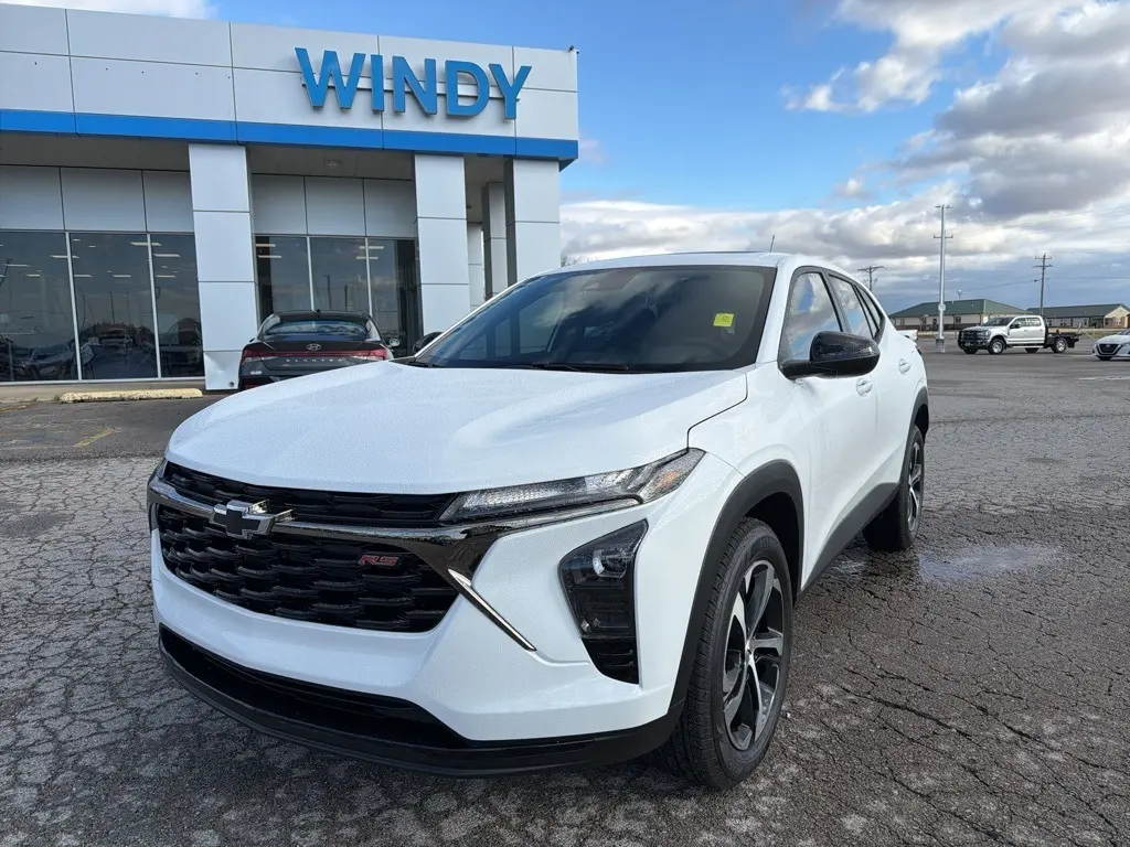 2026 Chevrolet Trax RS's photo
