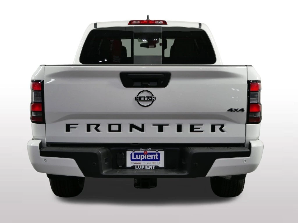 2026 Nissan Frontier SV - Photo 9