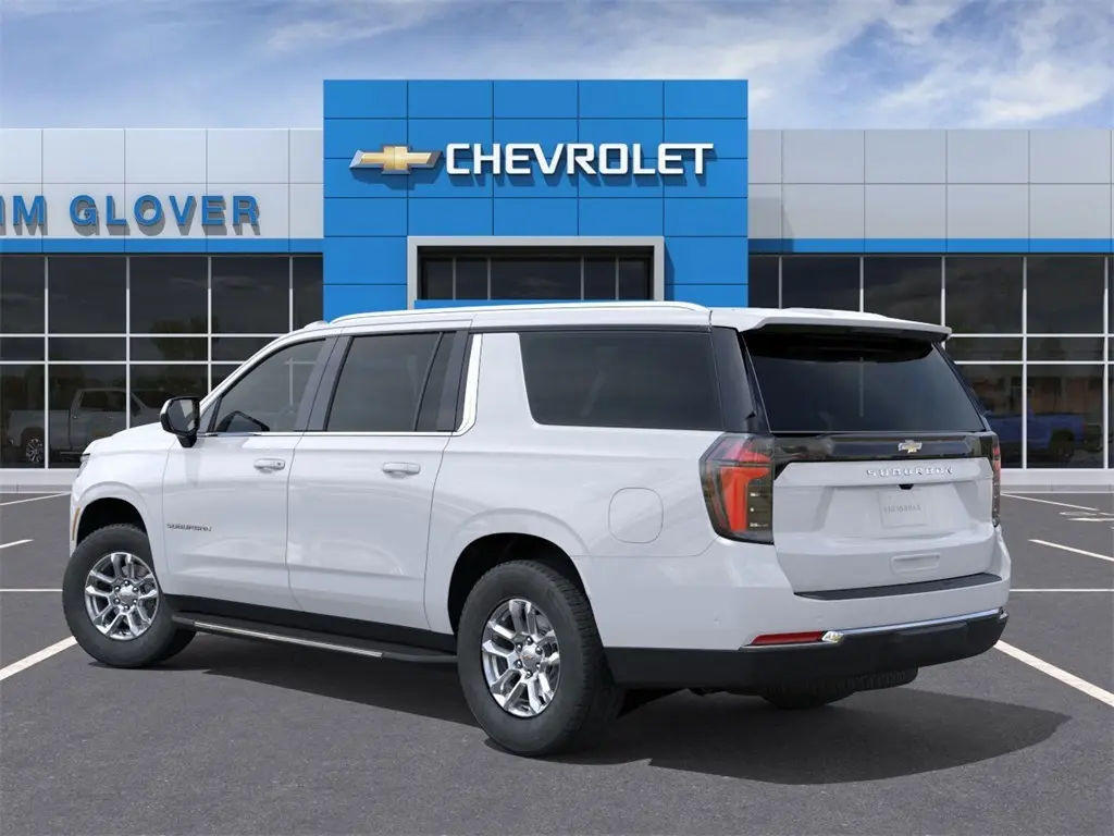 2026 Chevrolet Suburban LS photo 3