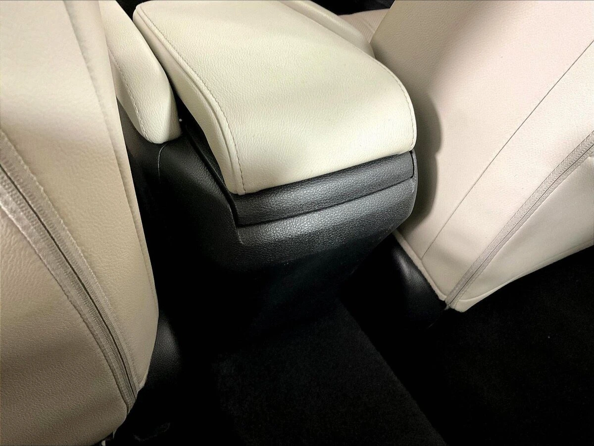 2019 Honda Insight Touring - Photo 10