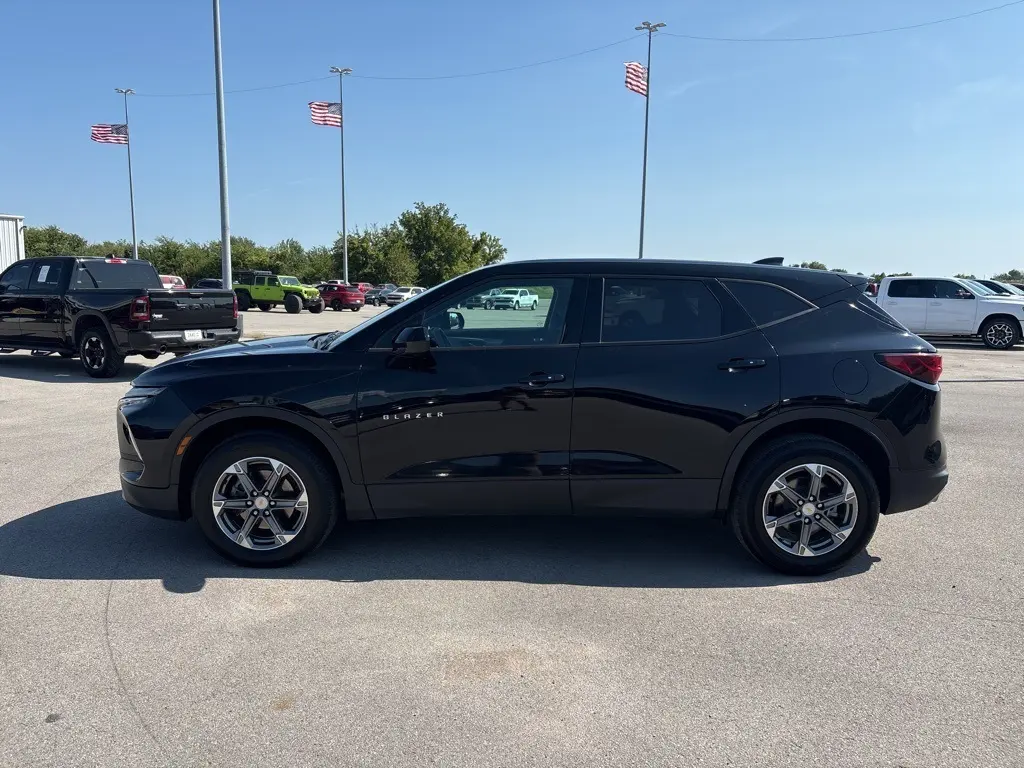 2023 Chevrolet Blazer 2LT photo 4