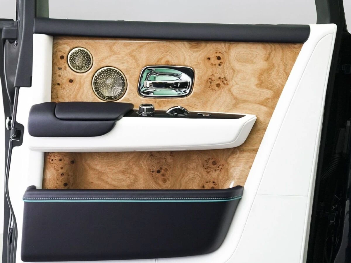 2026 Rolls-Royce Phantom Base - Photo 33