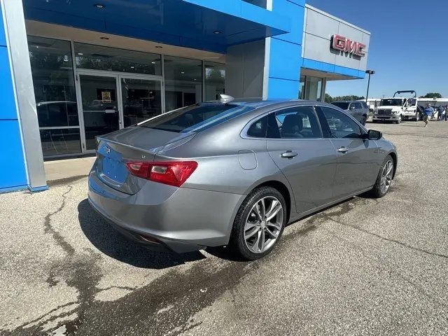 1G1ZD5ST5PF182472