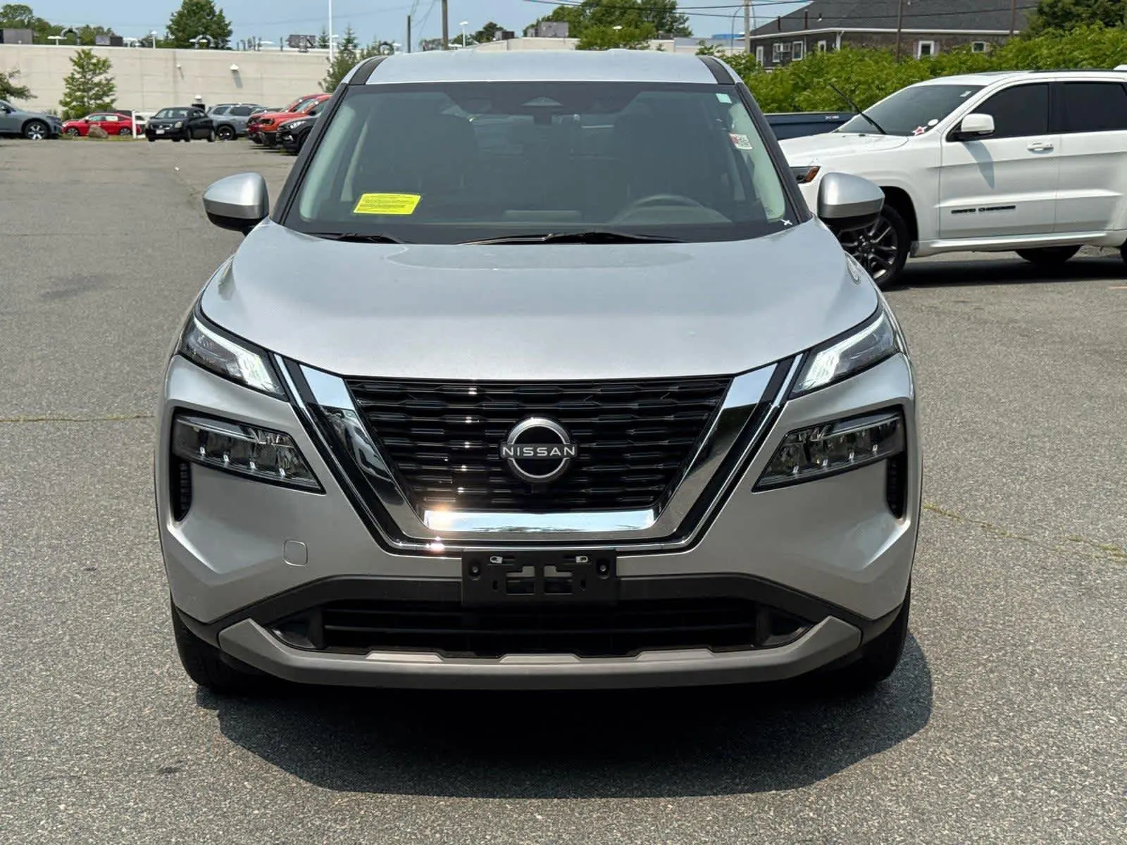 2023 Nissan Rogue SV photo 39