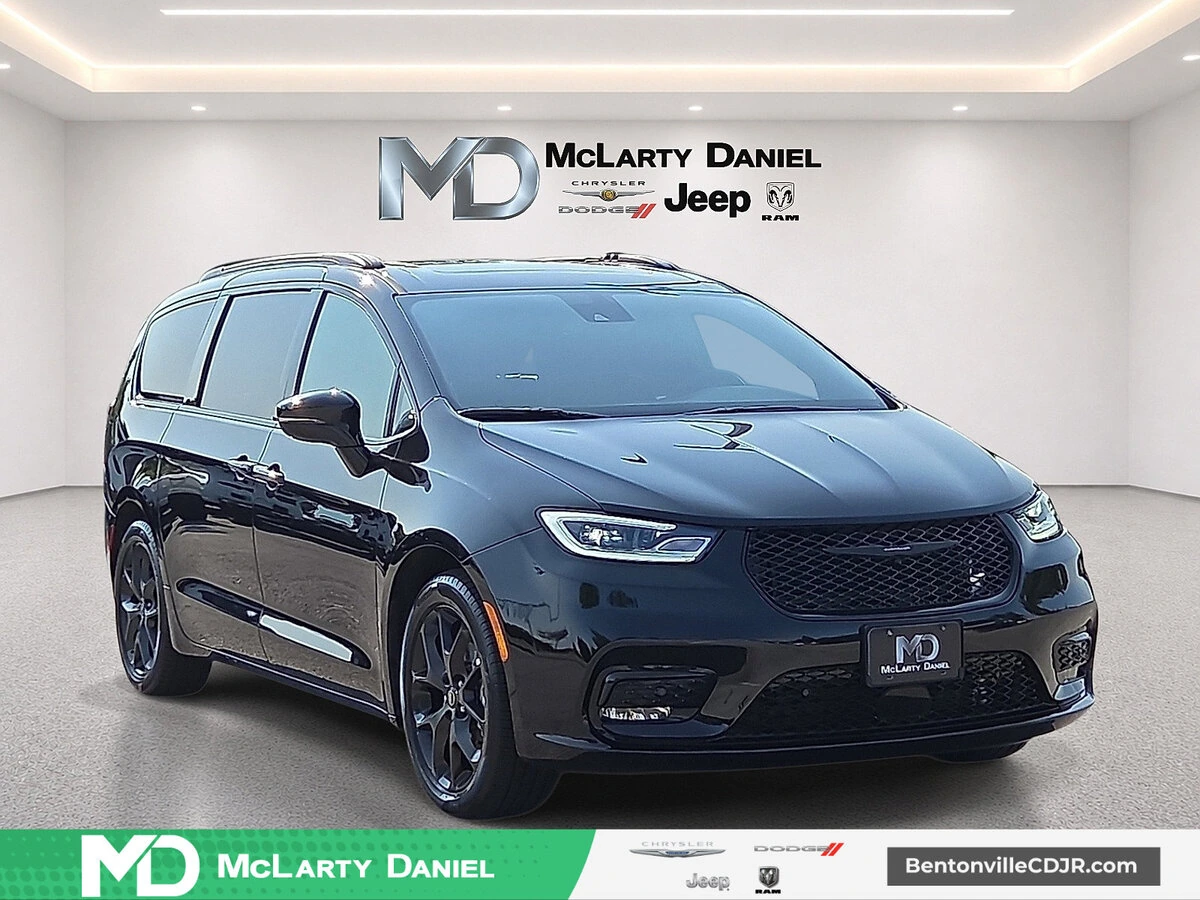 2025 Chrysler Pacifica