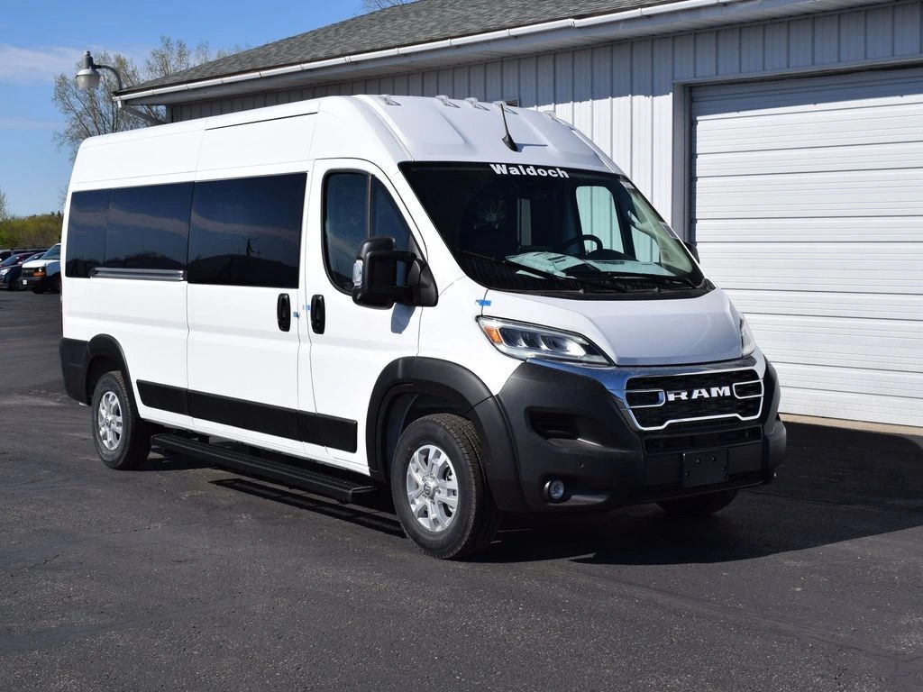 2024 RAM ProMaster Window Van Base - Photo 6