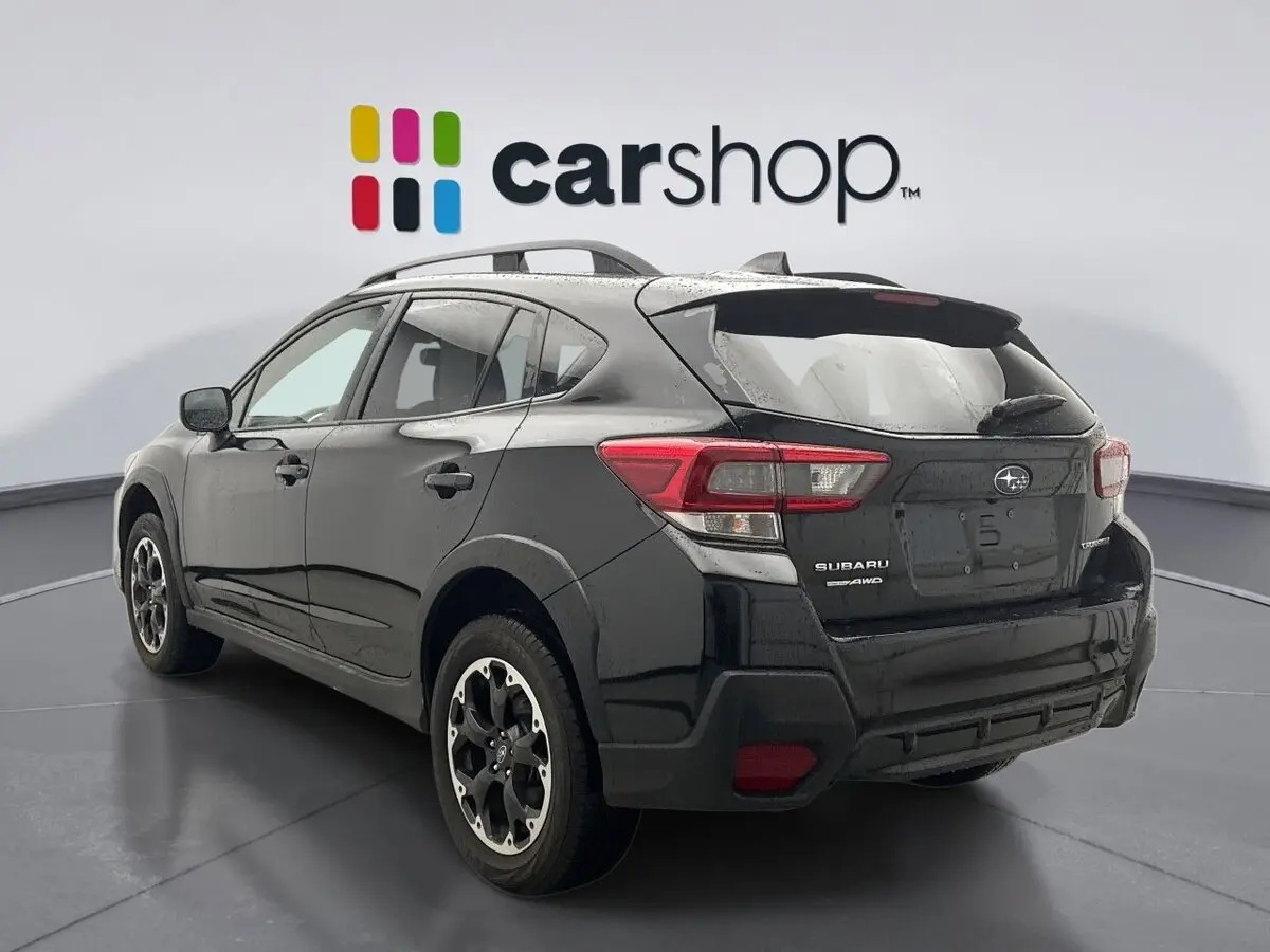 2023 Subaru Crosstrek Premium photo 3
