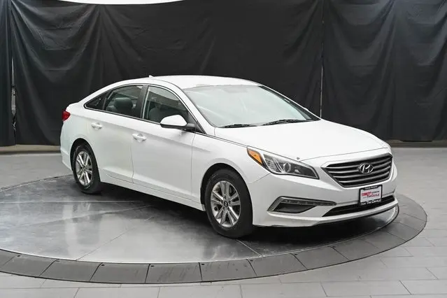 Used 2015 Hyundai Sonata SE with VIN 5NPE24AF5FH039902 for sale in Murray, UT