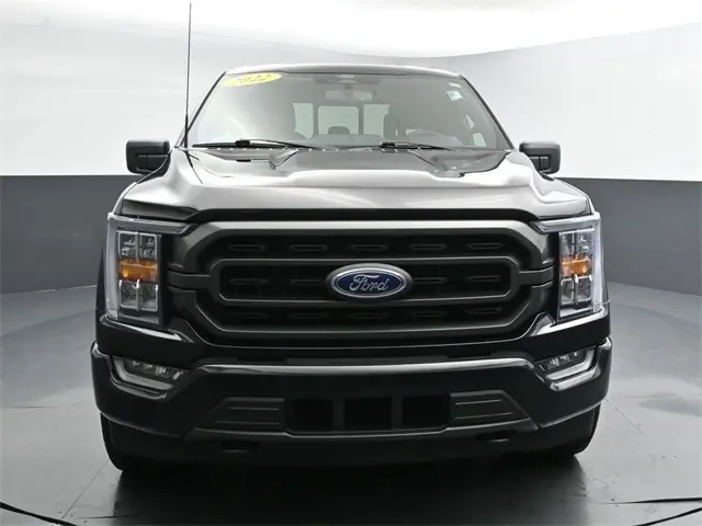 2022 Ford F-150 XLT photo 3