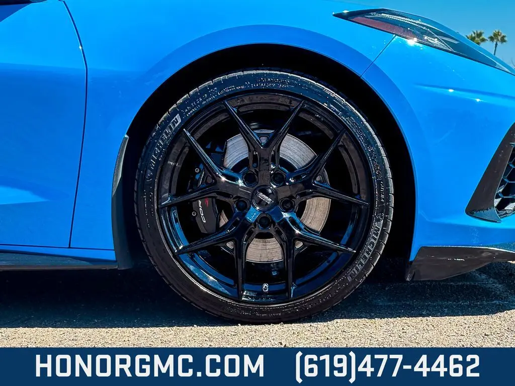 2021 Chevrolet Corvette 3LT photo 9