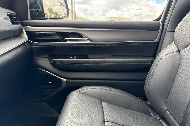 2026 Jeep Grand Wagoneer Limited Altitude - Photo 20