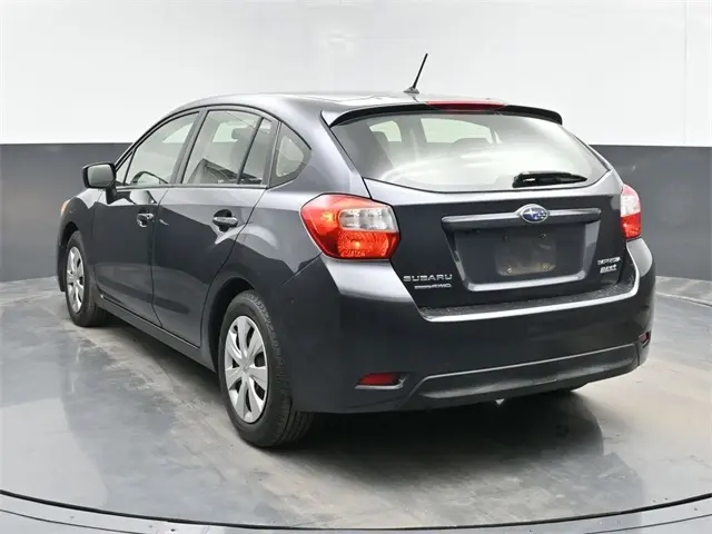 2016 Subaru Impreza 2.0i photo 7