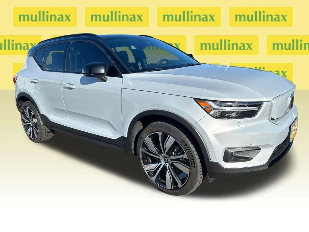 2021 Volvo XC40 P8 Recharge AWD's photo