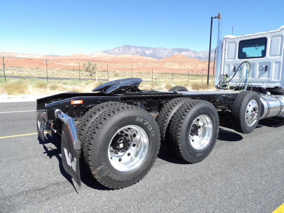 2027 Western Star 49X — photo 7