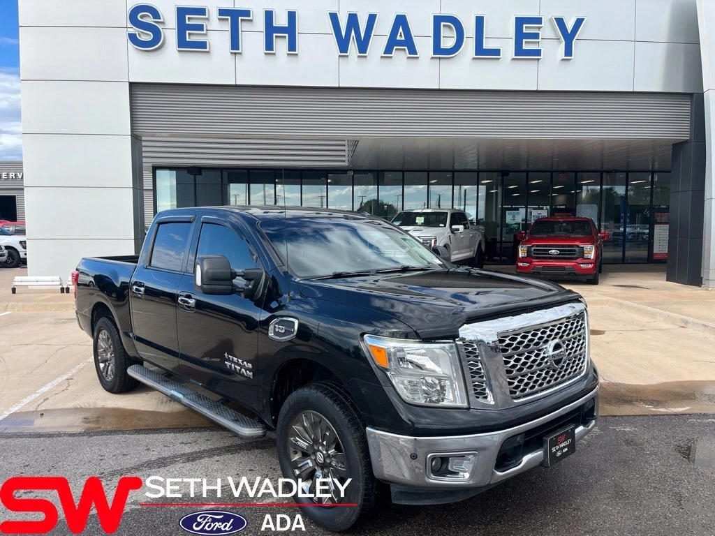 2017 Nissan Titan