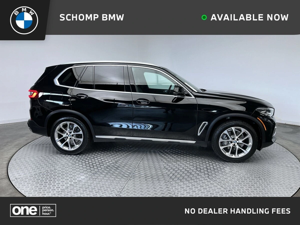 2021 BMW X5 40i's photo