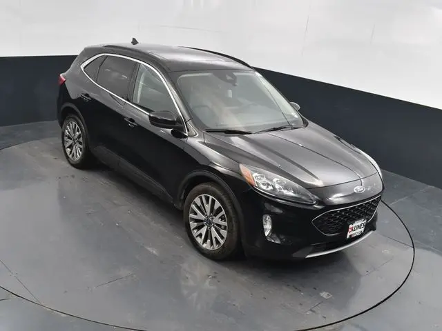 2022 Ford Escape Titanium photo 19