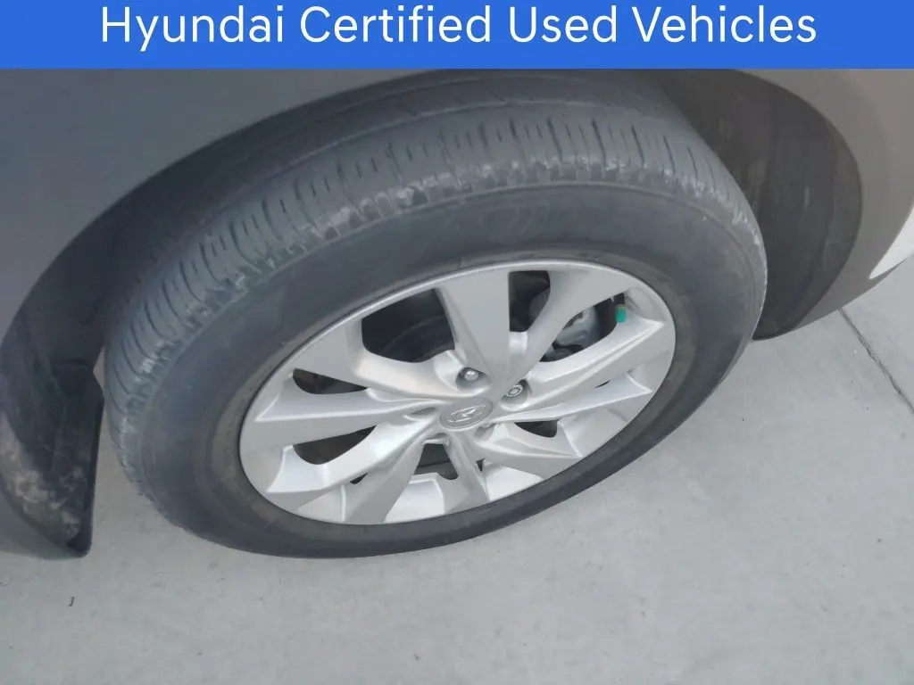 2020 Hyundai Tucson SE photo 20