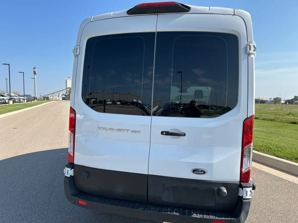 2019 Ford Transit photo 4