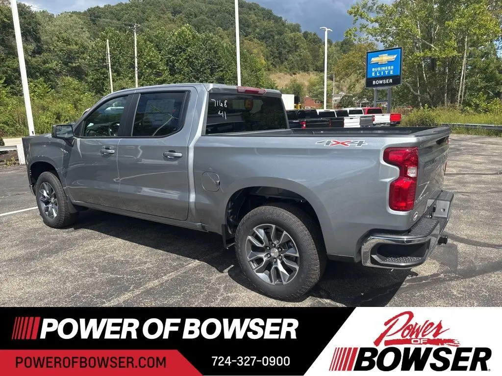 2026 Chevrolet Silverado 1500 LT photo 7