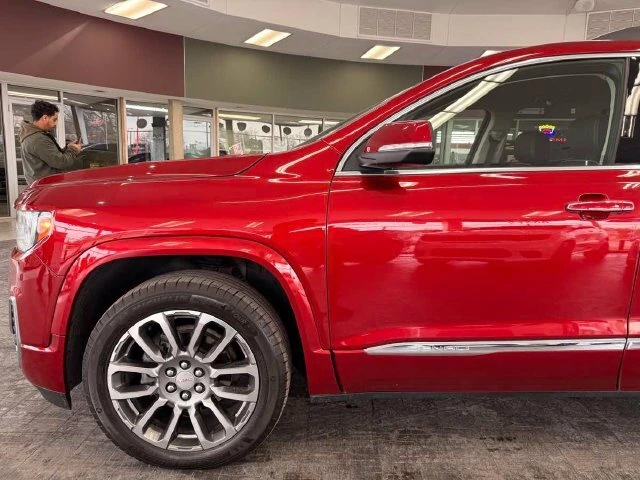 2023 GMC Acadia Denali - Photo 17
