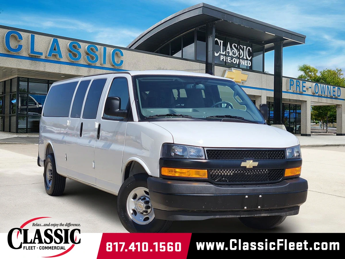 2025 Chevrolet Express Passenger