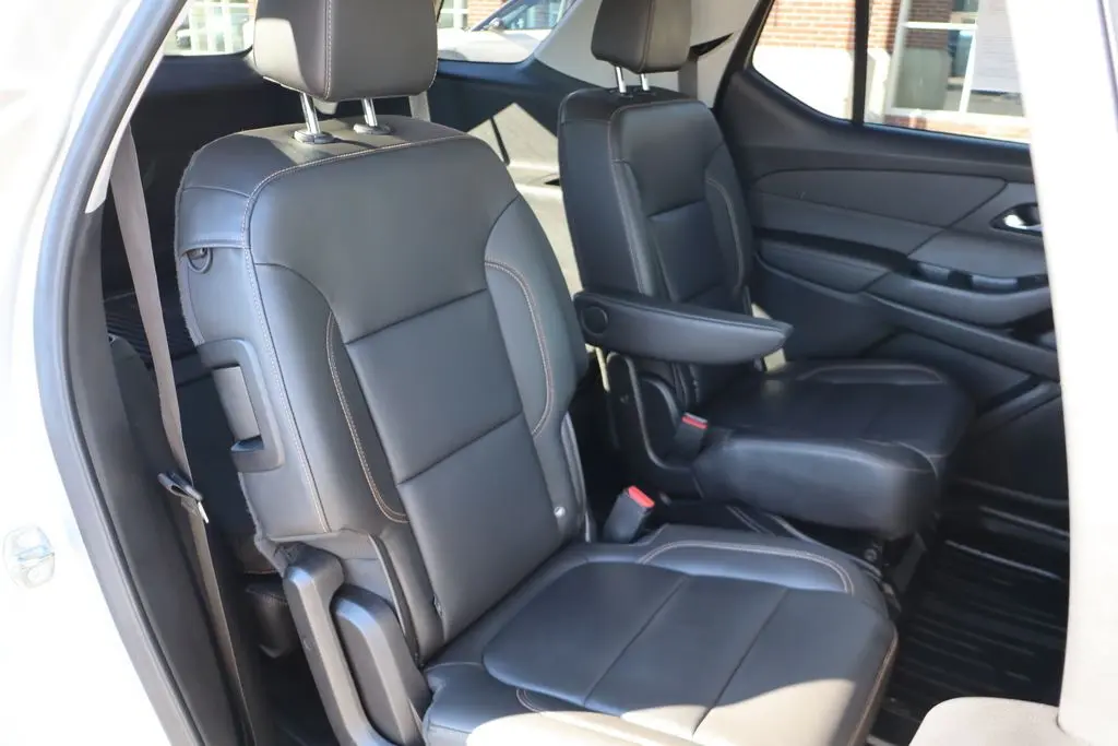 2021 Chevrolet Traverse Leather photo 45