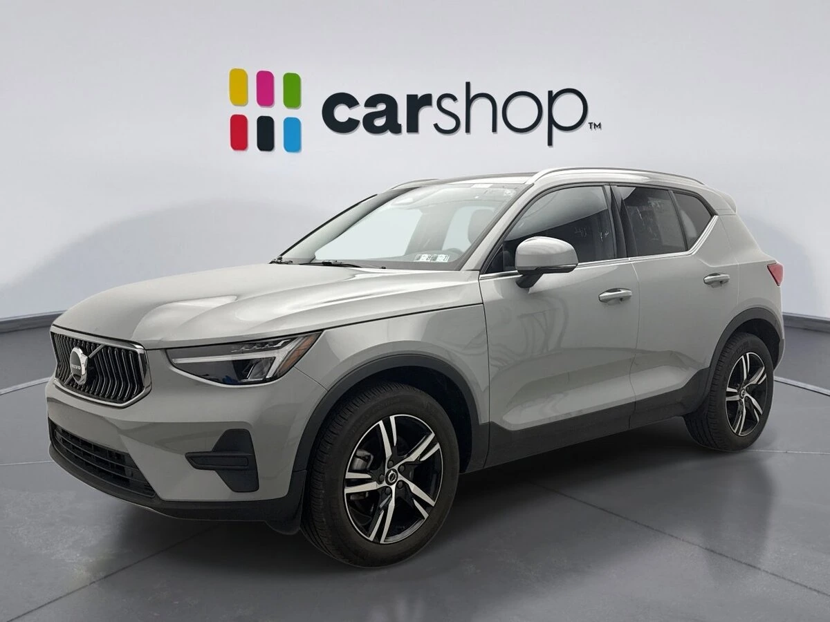 2025 Volvo - image 1