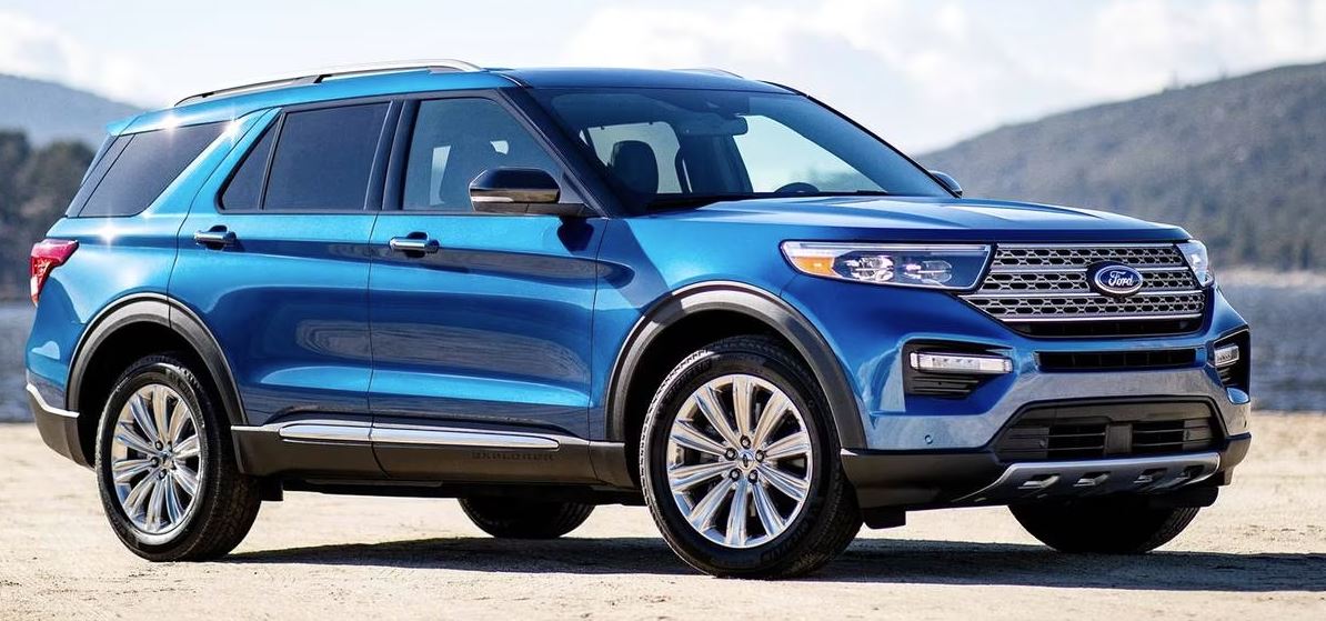 blue 2023 Ford Explorer Hybrid