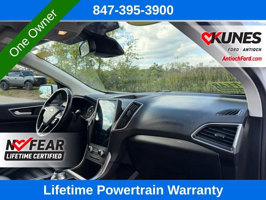 2023 Ford Edge SEL photo 12