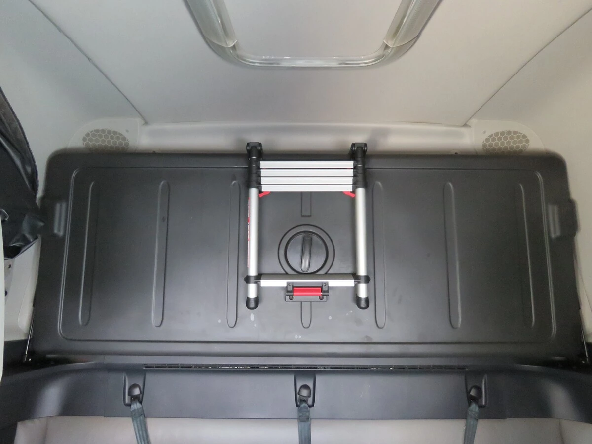 2022 Freightliner Cascadia - image 19