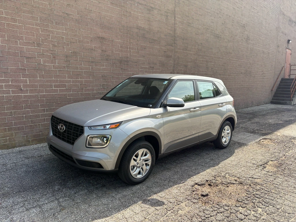 2026 Hyundai Venue SE IVT's photo