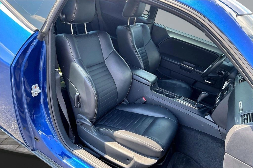 2010 Dodge Challenger R/T - Photo 7