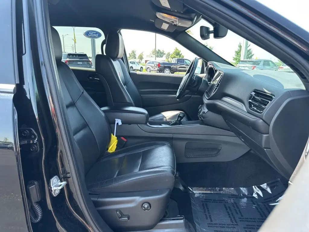 2022 Dodge Durango R/T photo 19