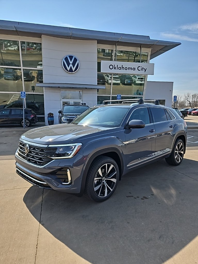 2026 Volkswagen Atlas Cross Sport SEL Premium R-Line