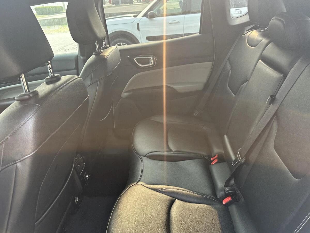 2025 Jeep Compass Limited - Photo 28