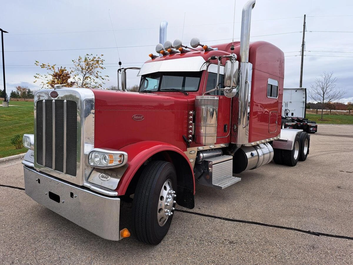2018 Peterbilt 389