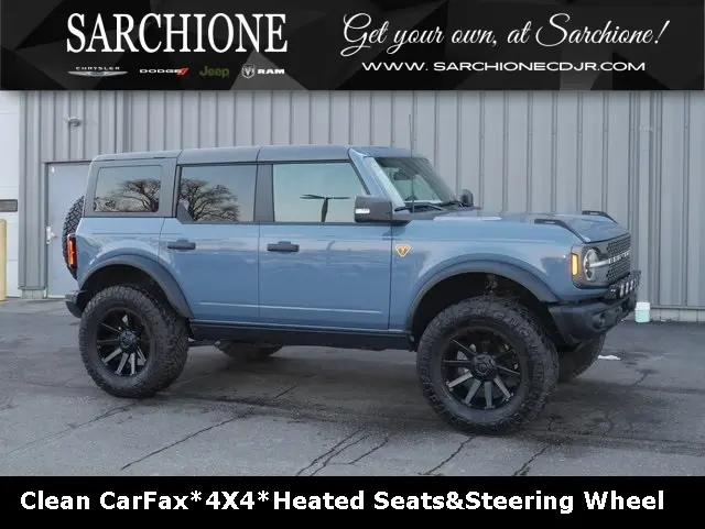 2023 Ford Bronco 4-Door Badlands's photo