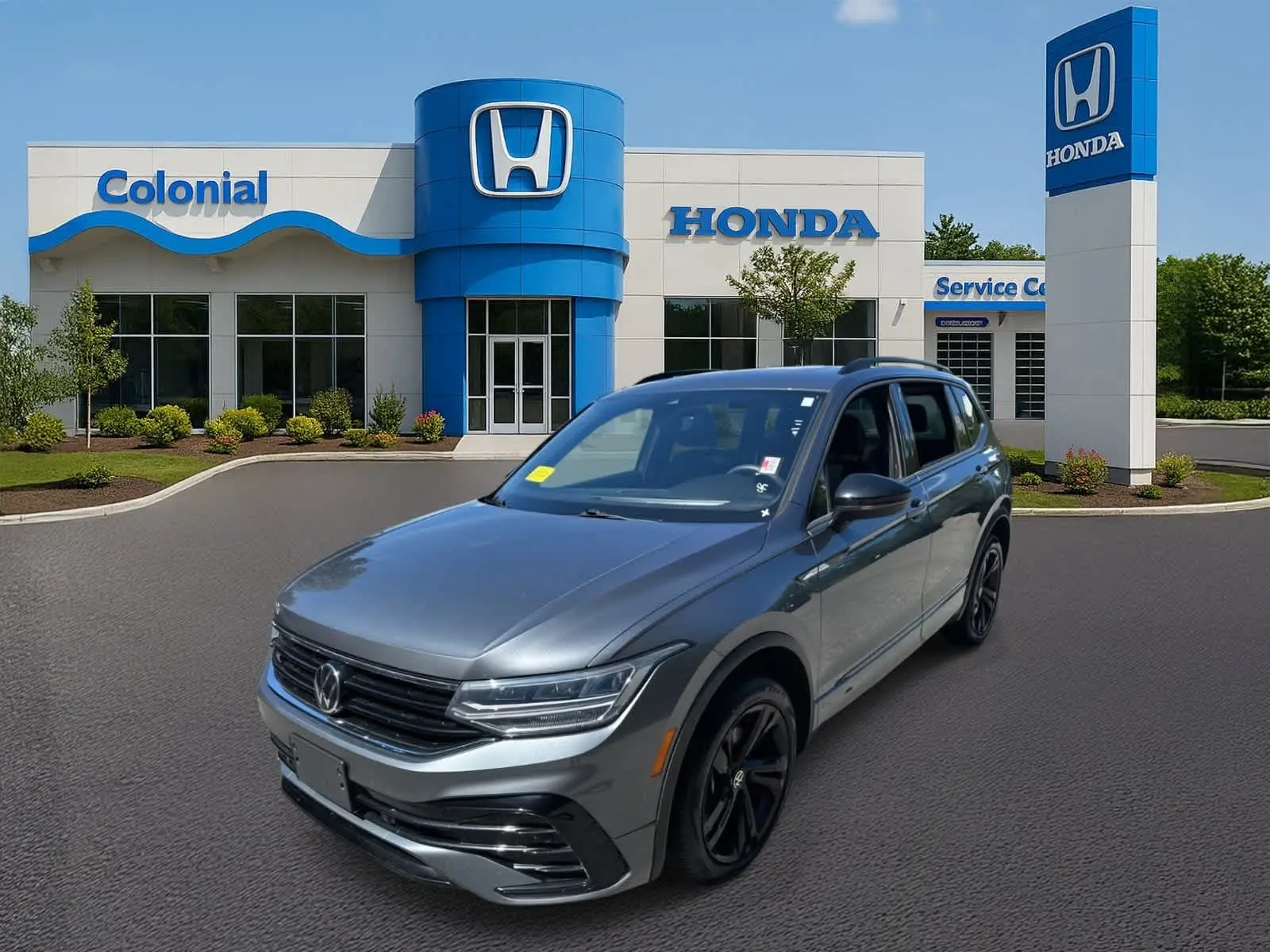 2023 Volkswagen Tiguan SE R-Line Black photo 2